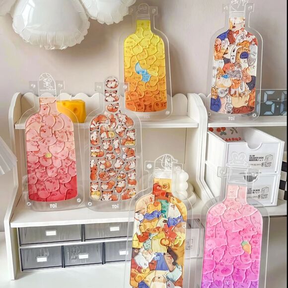 PETS IN THE BOTTLE Catty Animal Shaped Acrylic Puzzle - Picture 4 of 6